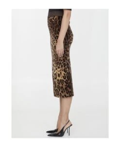 Dolce & Gabbana Leopard-print Pencil Skirt -Serene Styles d594308dc7b909a3d3443cfe51c8ca37